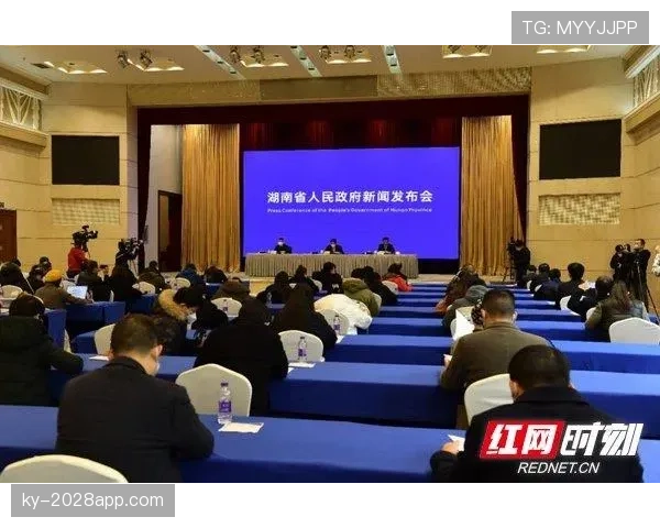 拜仁慕尼黑攻防转换漏洞持续显现，现阶段防守稳定性面临考验